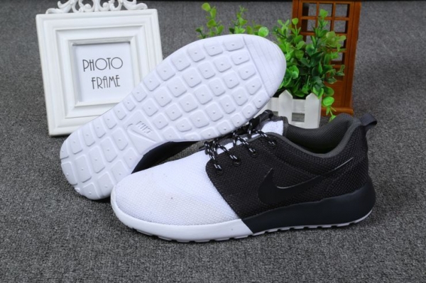 Running weapon Cheap Wholesale Nike Roshe Run Shoes Women White/Black-ID2475