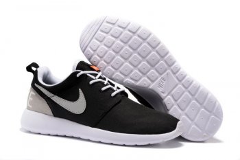 Running weapon Cheap Wholesale Nike Roshe One Retro Men-ID2208