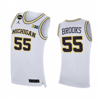 Michigan Wolverines 2021 Big Ten regular season champions Eli Brooks #55 Jersey March Madness White BLM