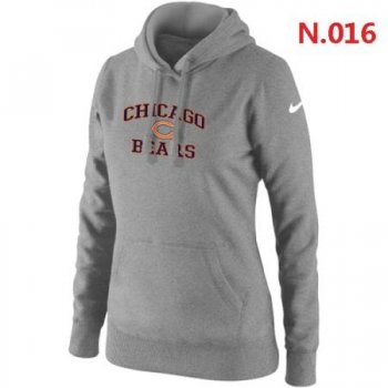 Chicago Bears Women's Nike Heart & Soul Pullover Hoodie Light grey