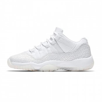 Air Jordan 11 Low Gs "Heiress White" 897331-100