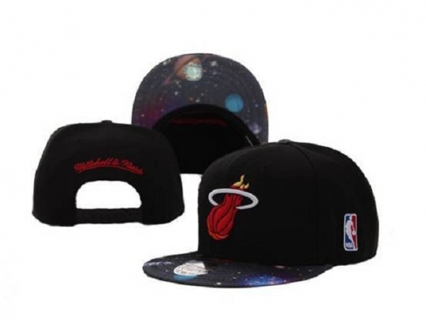 NBA Snapbacks Miami Heat New Era 59FIFTY Fitted Caps in Black Purple,UK store,luxurious Collection,innovative design Snapbacks/Hats/Caps