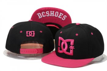 Fashion Street Snapbacks DC Fitted Hats in Black Pink,UK Discount Online Sale,genuine,100% High Quality Snapbacks/Hats/Caps