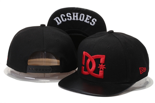 Fashion Street Snapbacks DC Fitted Hats in Black with Red,timeless design,fashionable design,USA factory outlet Snapbacks/Hats/Caps