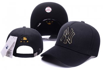 MLB Snapbacks New York Yankees Fitted Caps in Black Gold Logo,premier fashion designer,luxury fashion brands,latest fashion-trends Snapbacks/Hats/Caps