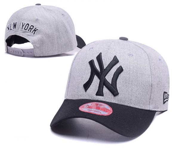 MLB Snapbacks New York Yankees Fitted Hats in Light Gray Black,accessories,Elegant Factory Outlet,100% high Quality Guarantee Snapbacks/Hats/Caps