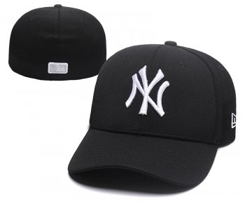 MLB Snapbacks New York Yankees Fitted Hats in Black White,Outlet on Sale,Shop,discountable price Snapbacks/Hats/Caps