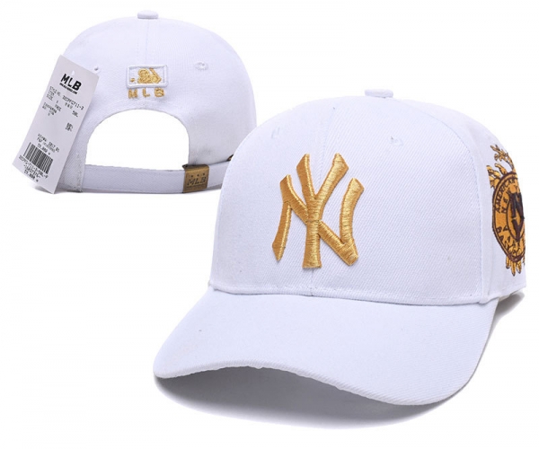 MLB Snapbacks New York Yankees Fitted Caps in White,fashionable design,UK Factory Outlet,wholesale dealer Snapbacks/Hats/Caps