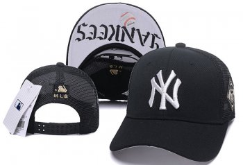 MLB Snapbacks New York Yankees Fitted Caps in Gray with White Embroidery,Store,UK Cheap Sale,Official UK Stockists Snapbacks/Hats/Caps