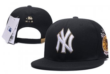 MLB Snapbacks New York Yankees Fitted Caps in Black Orange with White Embroidery,designer fashion,high-tech materials,prestigious Snapbacks/Hats/Caps