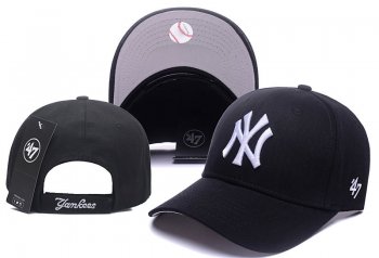 MLB Snapbacks New York Yankees Fitted Caps in Black White with Embroidery White,new collection,Outlet on Sale,Discount Snapbacks/Hats/Caps