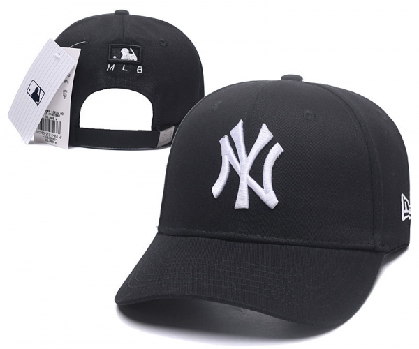 MLB Snapbacks New York Yankees Fitted Caps in Black with Logo White,Wholesale Online USA,high quality guarantee,Clearance Prices Snapbacks/Hats/Caps